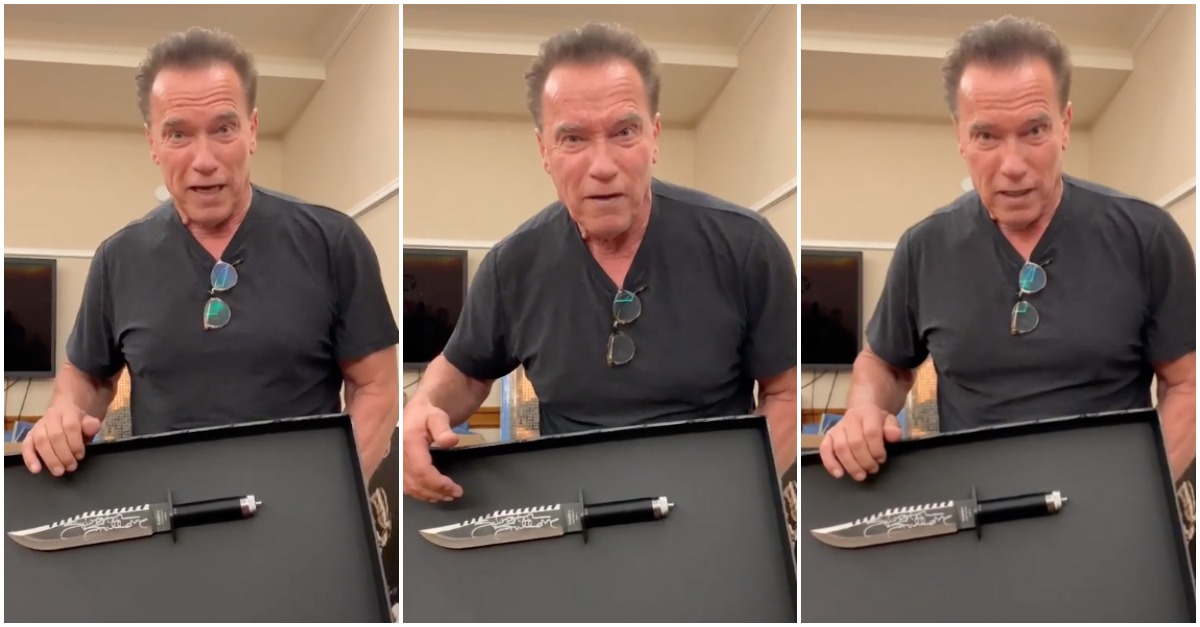 Schwarzenegger goza com Stallone sobre o tamanho da sua faca