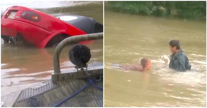 Homem salva mulher e cão de carro a afundar-se