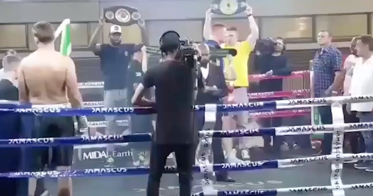 Lutador consegue ficar KO antes de começar o combate