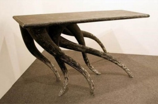 Já alguma vez viu uma mesa que ande?