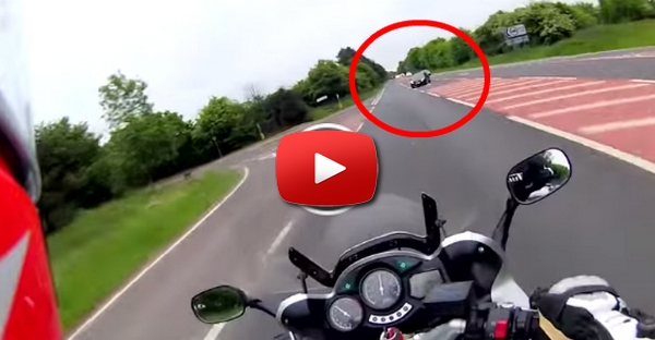 Choque! Policia divulga imagens dos últimos segundos de vida de um motociclista!