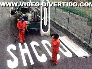 Trabalhadores Estúpidos
