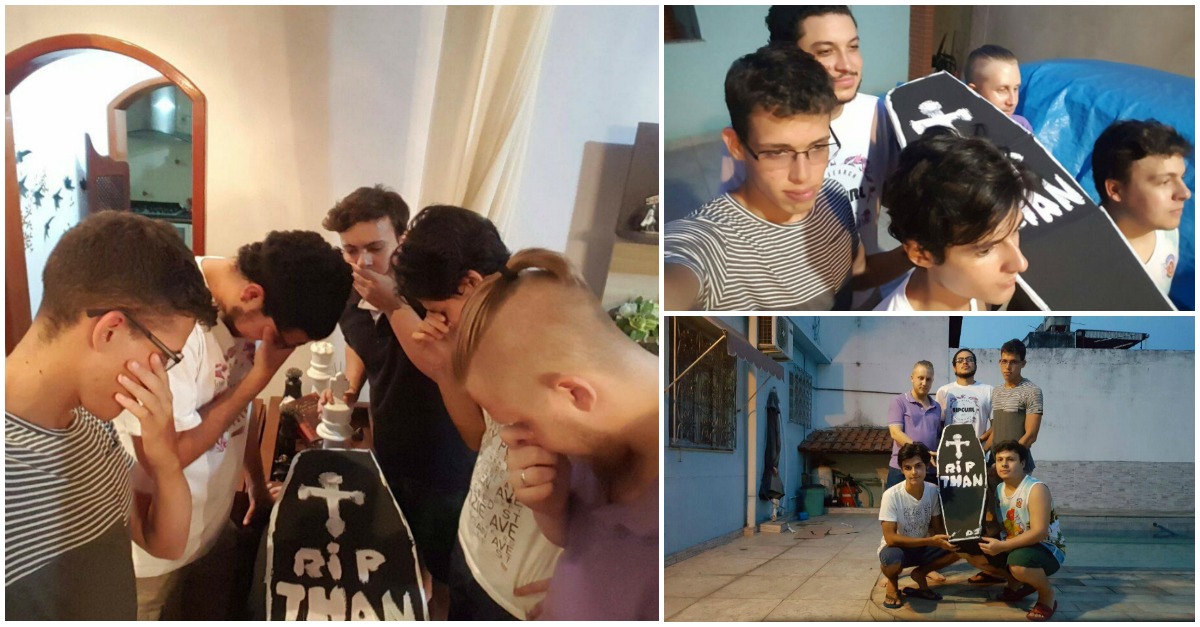 Jovens fazem funeral ao amigo que desapareceu após começar a namorar