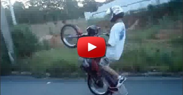 Tombo de moto