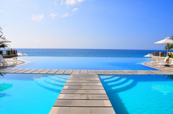 Uma piscina como nunca viste na vida!