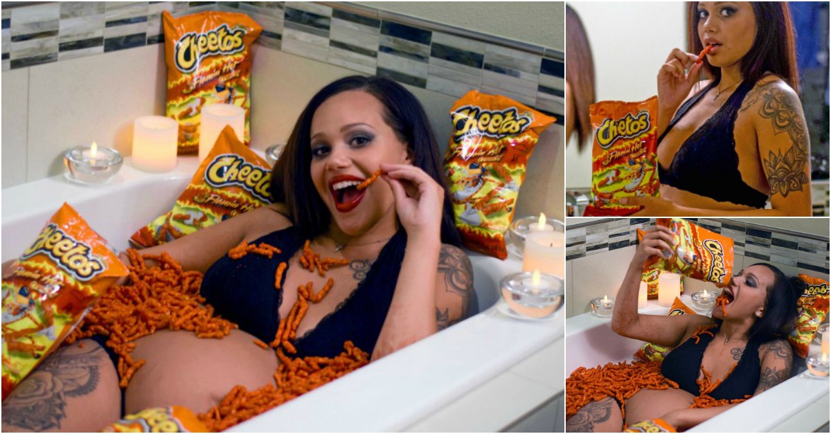 Mulher diz que o filho nasceu ruivo por causa dos Cheetos