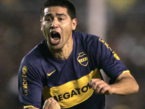 Mais um pormenor genial de Riquelme!