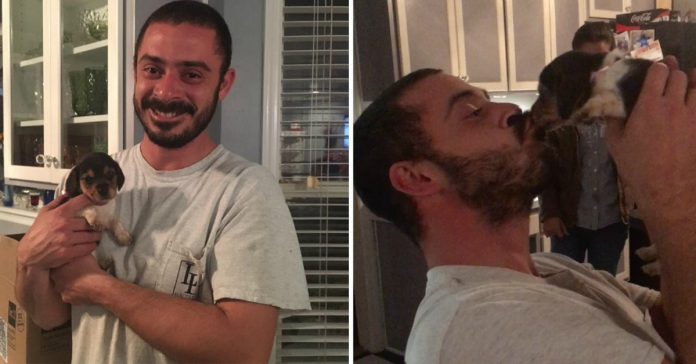 A sofrer de depressão, veterano recebe cãozinho para o ajudar a superar