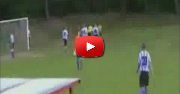 Time comemorou demais e tomou o gol