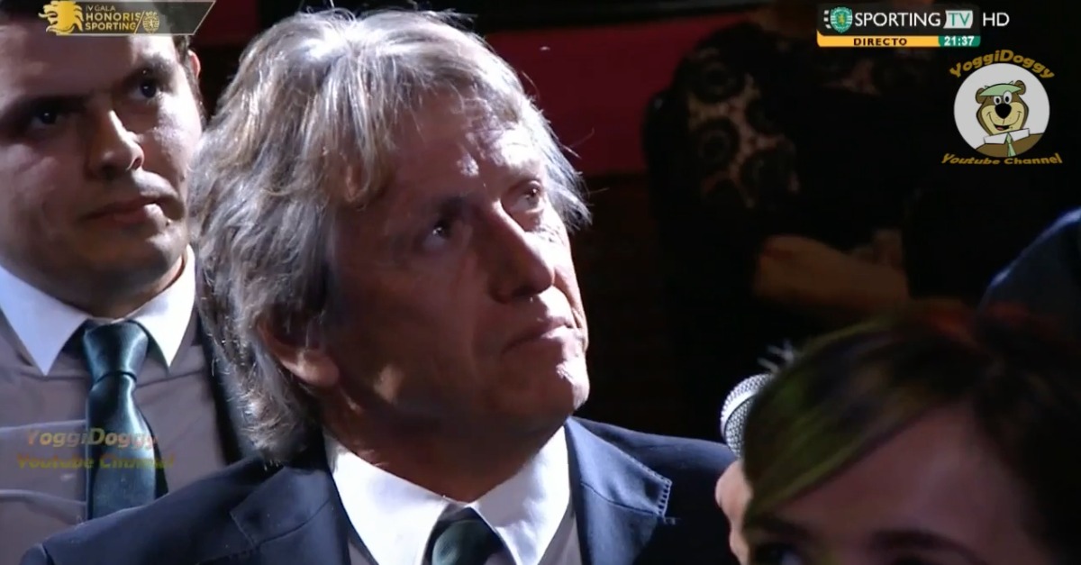 JORGE JESUS sem paciencia para piadas na Gala do Sporting