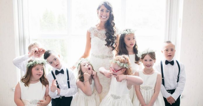 No dia do casamento, não prescindiu da presença dos seus alunos