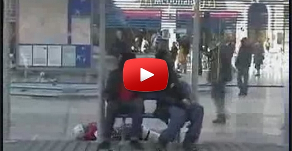 Ice Hockey - Remi Gaillard