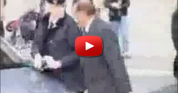 Silvio Berlusconi humping on police woman