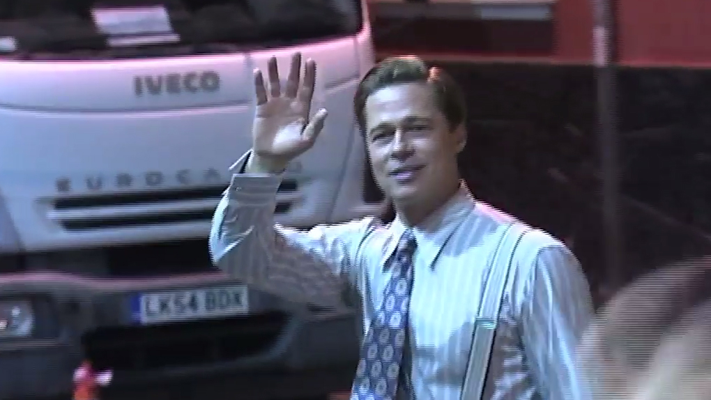 Brad Pitt salva menina de ser esmagada pelos fãs