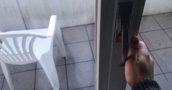 Hóspede mostra como é a vista do hotel de 3 estrelas na Suíça