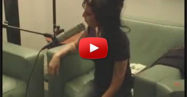The DL - Amy Winehouse 'Love is a Losing Game' Live!
