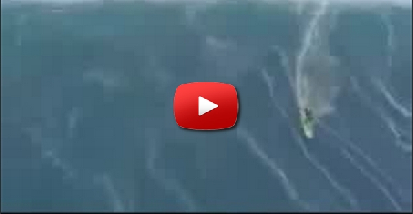 Surf numa onda gigante