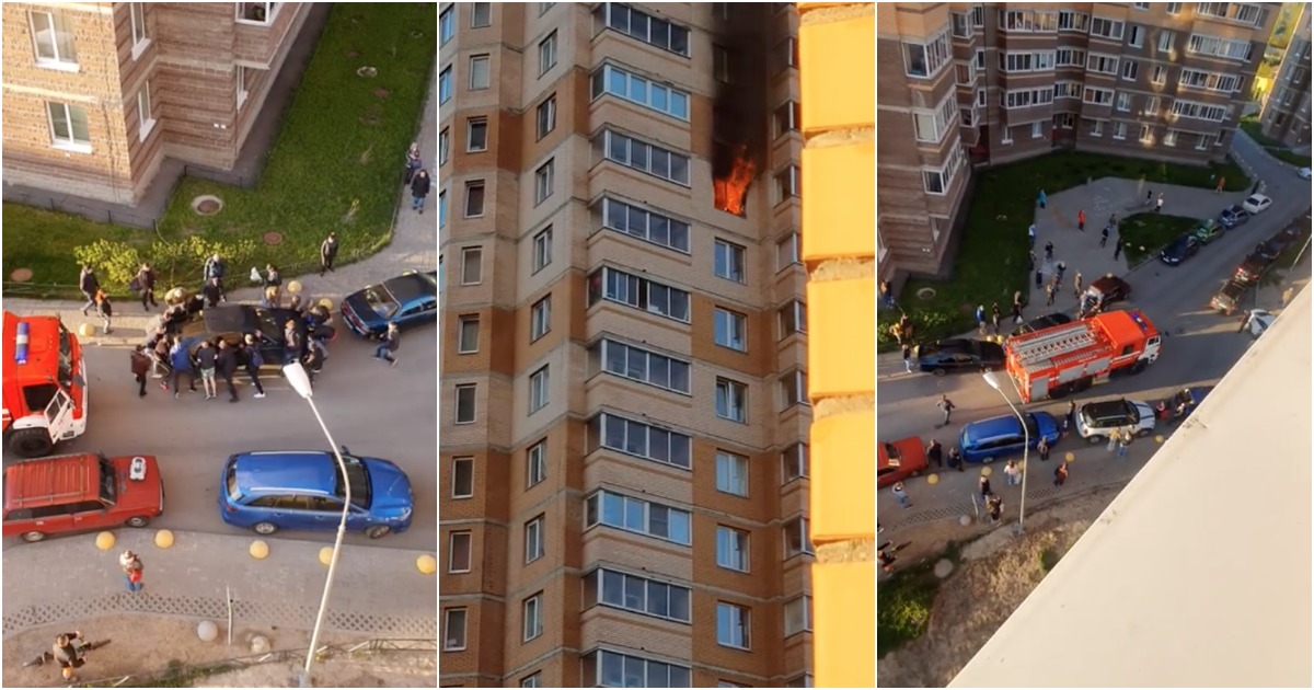 Homens unem-se e arrastam carro para camião dos bombeiros conseguir passar